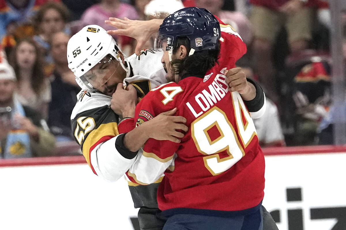 Vegas Golden Knights right wing Keegan Kolesar (55) and Florida Panthers left wing Ryan Lomberg ...