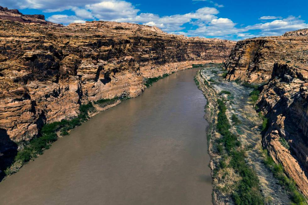 The Colorado River meanders through the Glen Canyon National Recreation Area near the Hite Cros ...