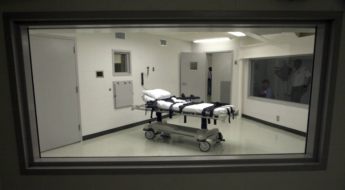 FILE - Alabama's lethal injection chamber at Holman Correctional Facility in Atmore, Ala., is p ...
