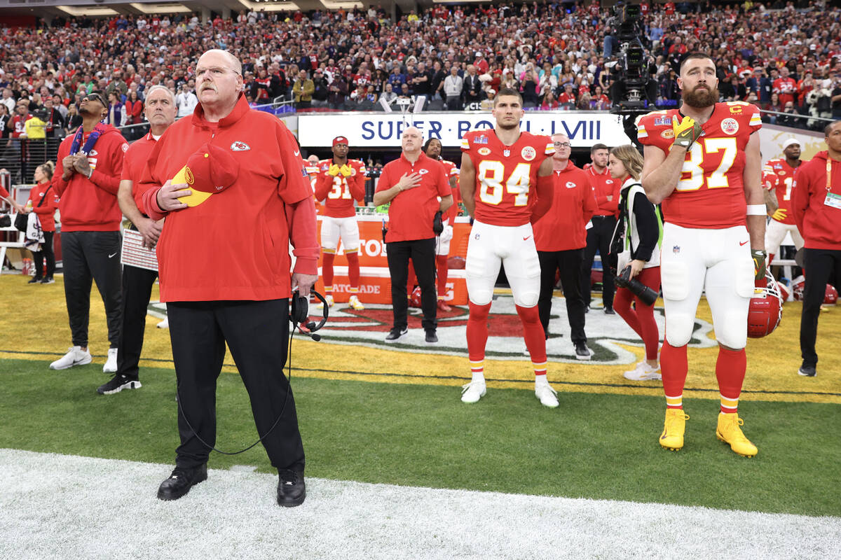 Kansas City Chiefs head coach Andy Reid, wide receiver Justin Watson (84) and tight end Travis ...