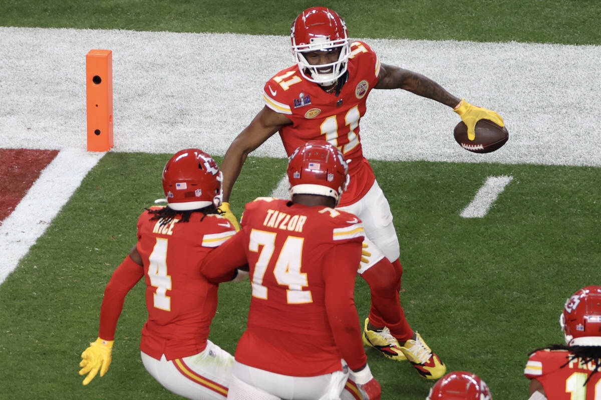 Kansas City Chiefs wide receiver Marquez Valdes-Scantling (11) celebrates his touchdown against ...