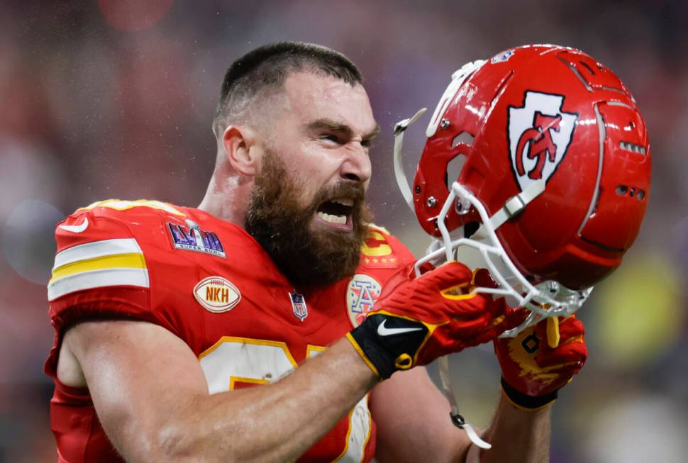 Kansas City Chiefs tight end Travis Kelce (87) reacts after the team scored a touchdown against ...