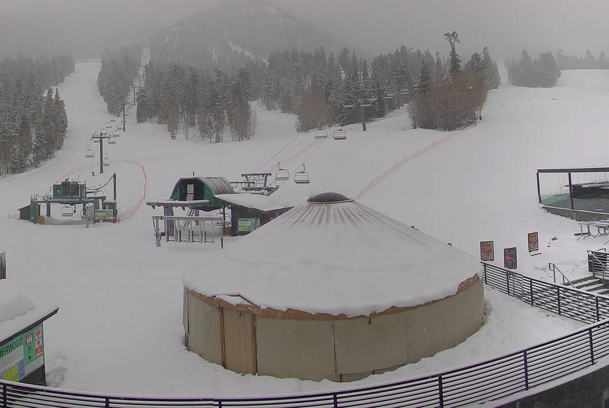 Snow falls on the Sherwood lift area at Lee Canyon on Tuesday, Feb. 20, 2024, on Mount Charlest ...