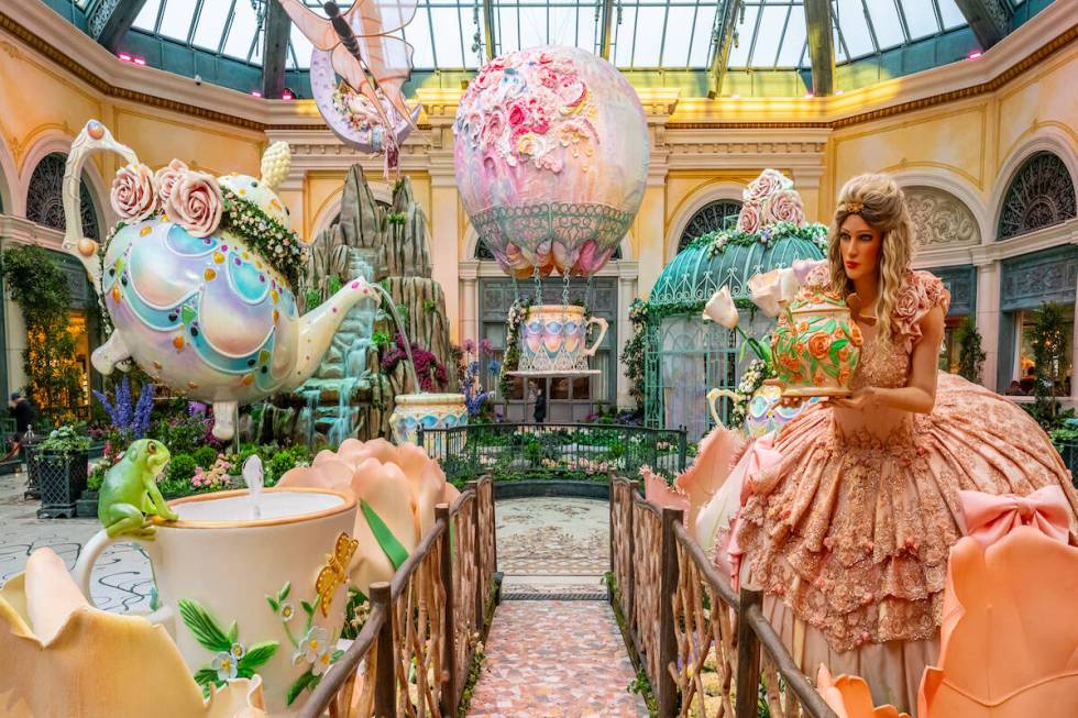 Bellagio Conservatory & Botanical Gardens "Teas and Tulips" display. (Courtesy MGM Resorts Inte ...