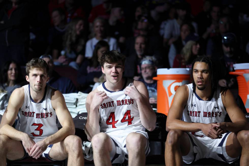 St. Mary's Gaels guard Alex Ducas (44) dances as the starting lineup is about to be announced b ...