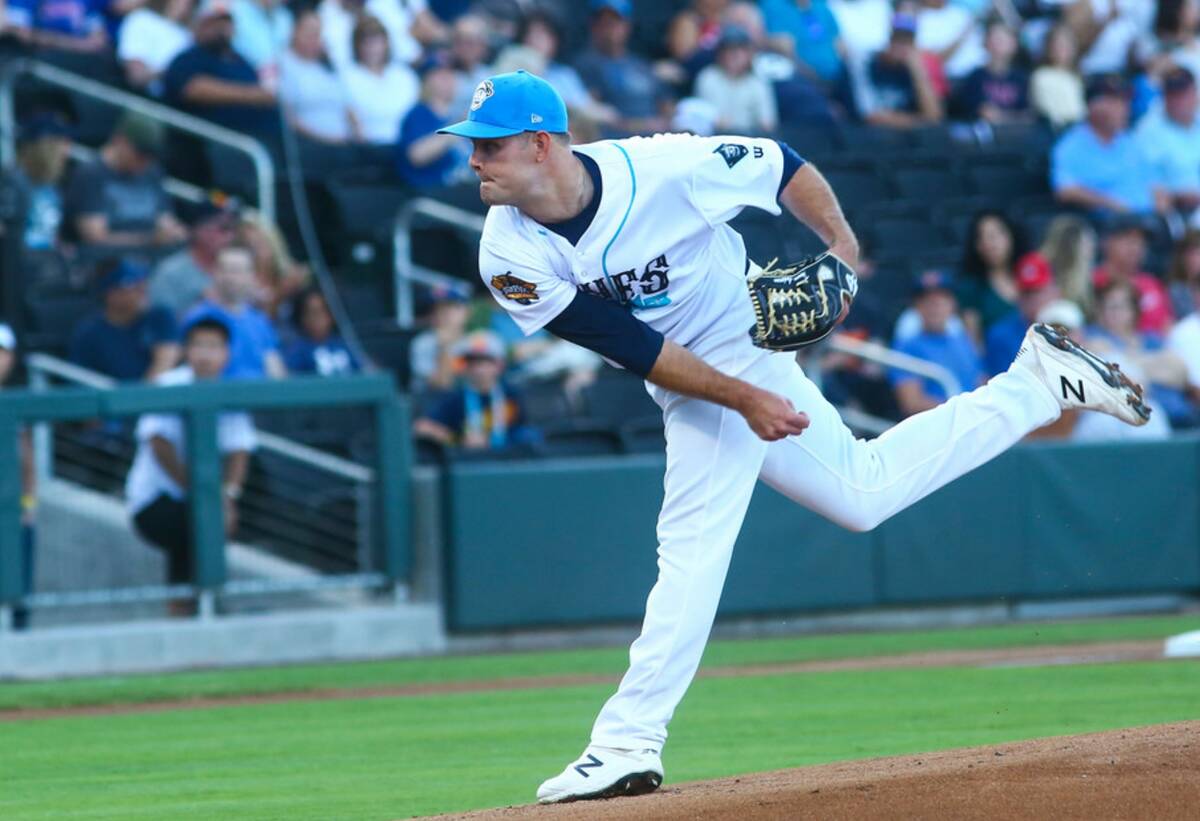Aviators pitcher Tanner Anderson pitches to Round Rock Express while playing in "Reyes de Plata ...