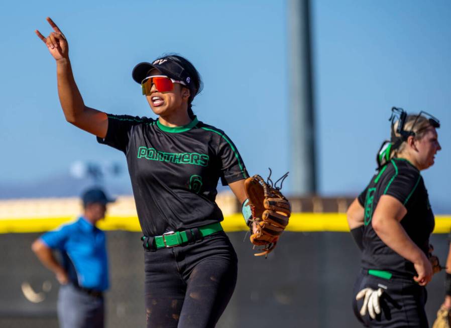 Palo Verde infielder Kayleen Enriquez (6) signals one more out against Coronado during the seve ...