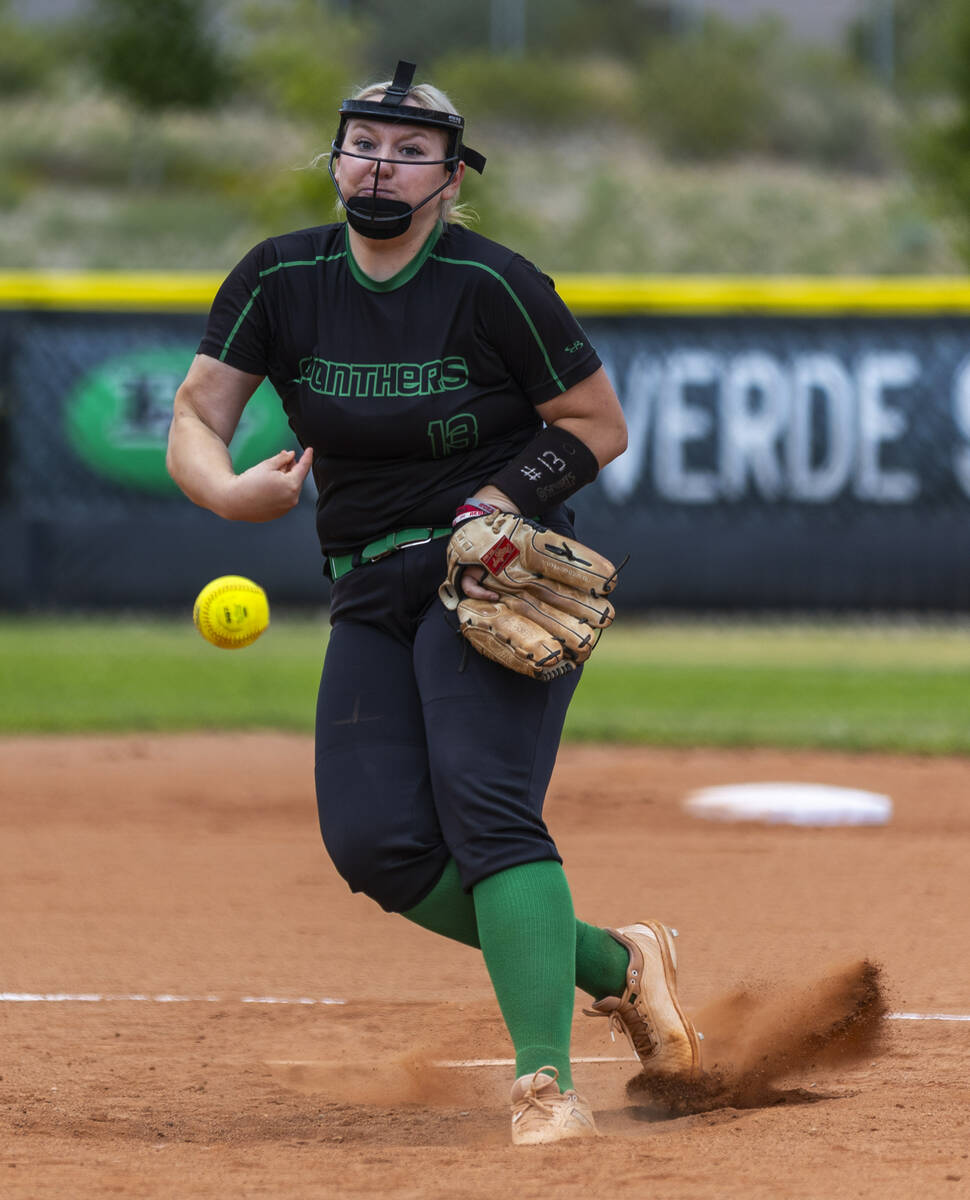 Palo Verde pitcher Bradi Odom (13) releases another throw against a Coronado batter during the ...