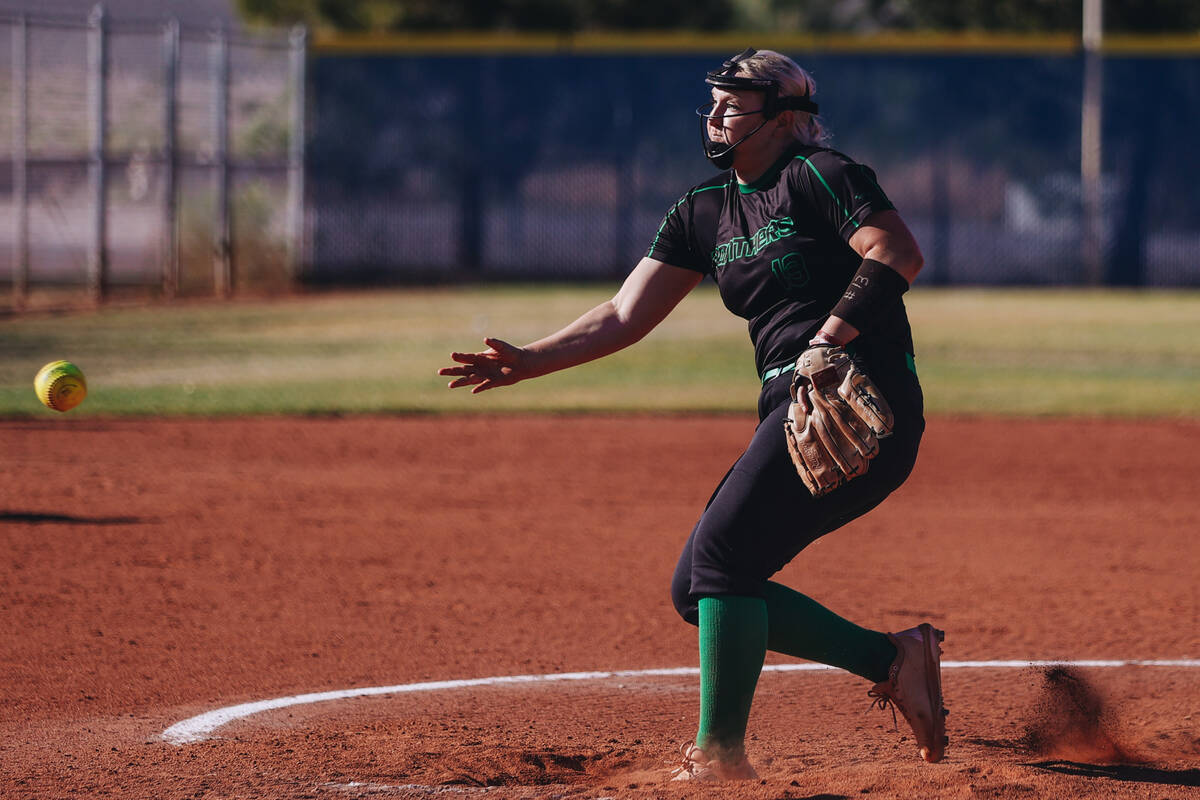 Palo Verde pitcher Bradi Odom (13) pitches the ball during a Class 5A Southern Region high scho ...