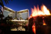 The Mirage Hotel and Casino in Las Vegas on Wednesday night, Nov. 18, 2009. (Jason Bean/Las Veg ...