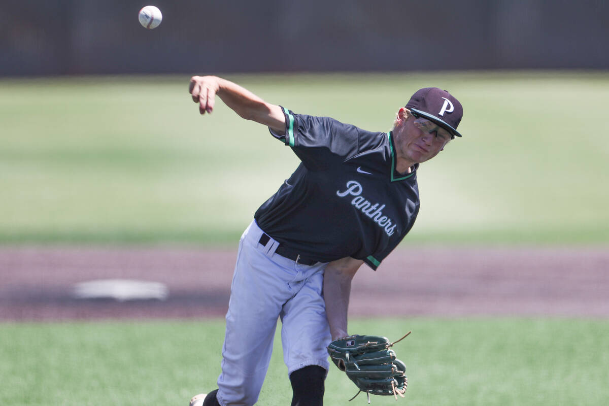 Palo Verde pitcher Zach Bender throws to Bishop Manogue during a Class 5A baseball state tourna ...