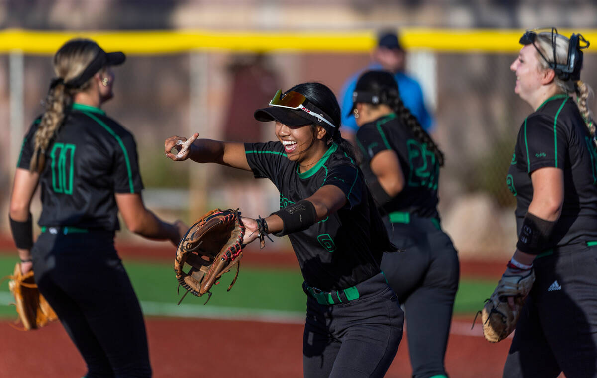 Palo Verde infielder Kayleen Enriquez (6) signals to her outfield against Douglas during the se ...