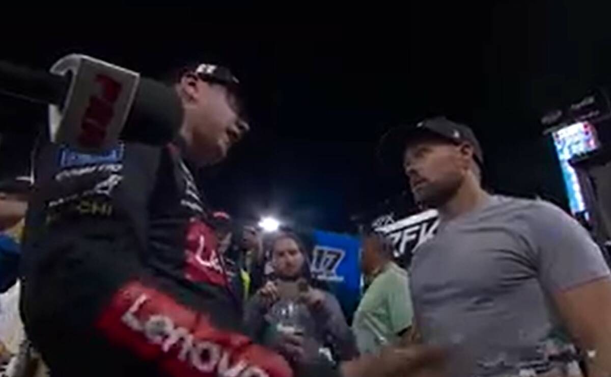 Ricky Stenhouse Jr., right, confronts Kyle Busch at North Wilkesboro Speedway in North Carolina ...