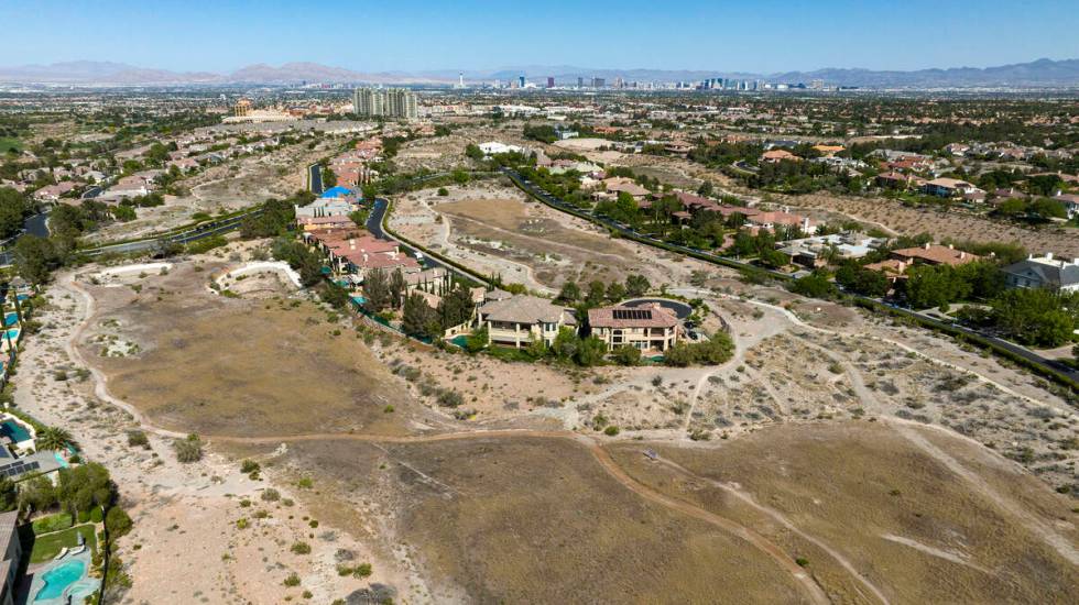 An aerial view of the shuttered Badlands golf course on Tuesday, May 21, 2024, in Las Vegas. (B ...