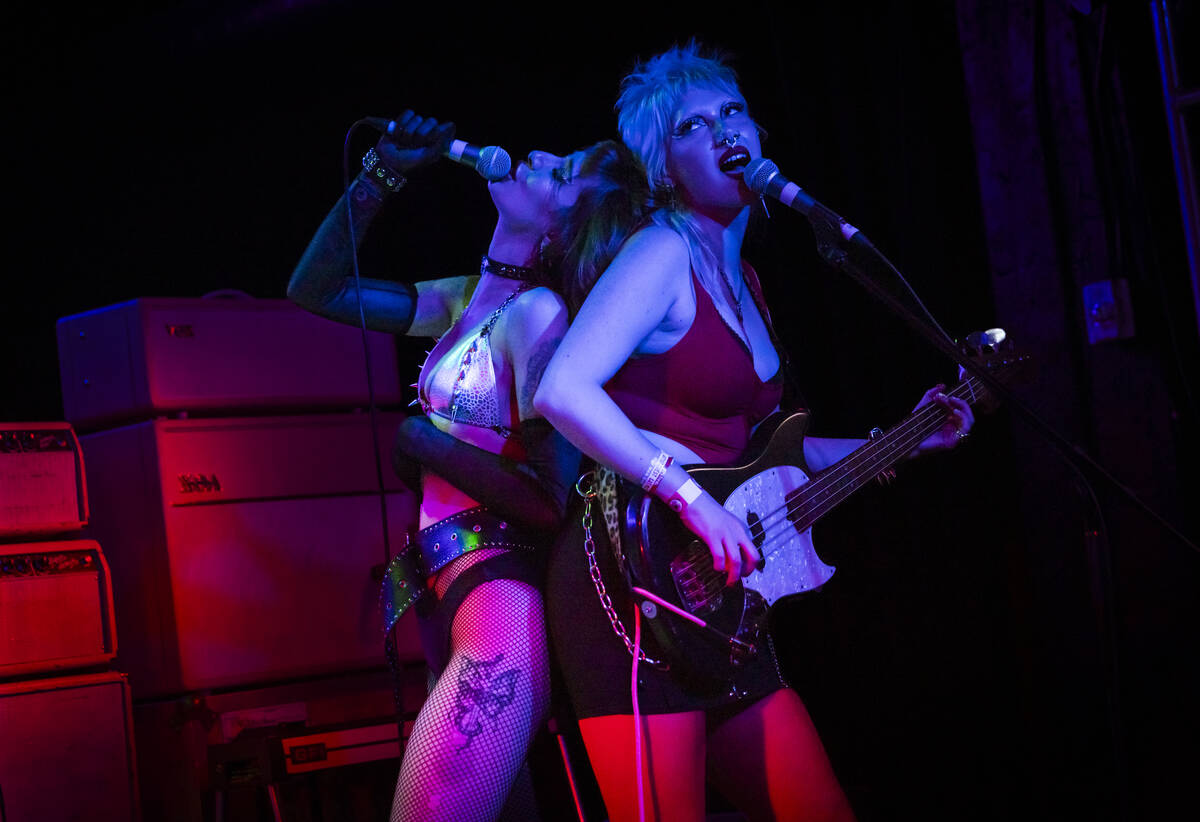 Mimi Doe, left, and Izabella of Niis perform during a Punk Rock Bowling music festival club sho ...