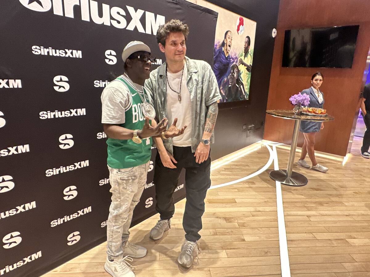 Flavor Flav, left, and John Mayer convene for pics at the launch of SiriusXM Studio at Wynn Las ...