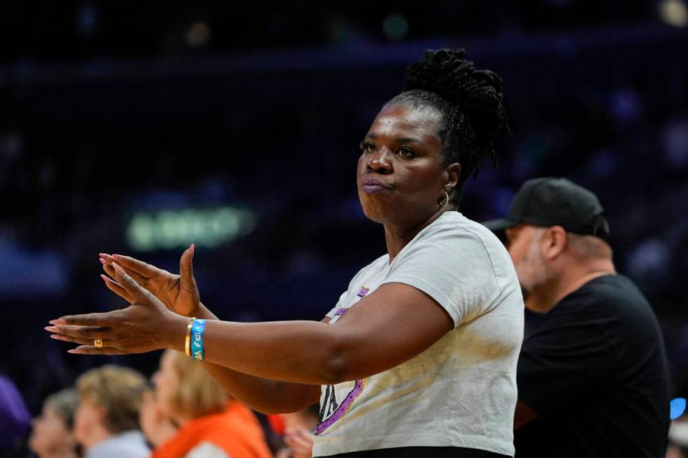 Comedian Leslie Jones watches during the first half of a WNBA basketball game between the Los A ...