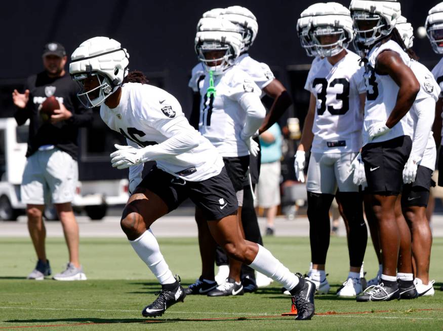 Raiders wide receiver Jakobi Meyers (16) runs through drills during an NFL football practice at ...