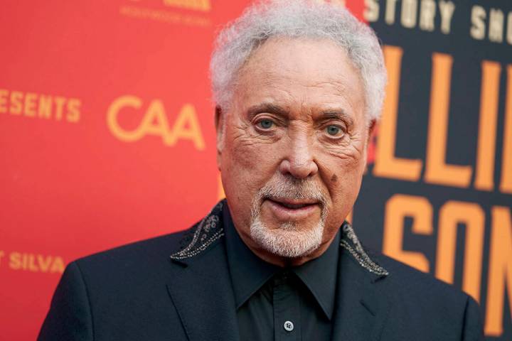 Tom Jones arrives at Willie Nelson 90, celebrating the singer's 90th birthday, on Saturday, Apr ...