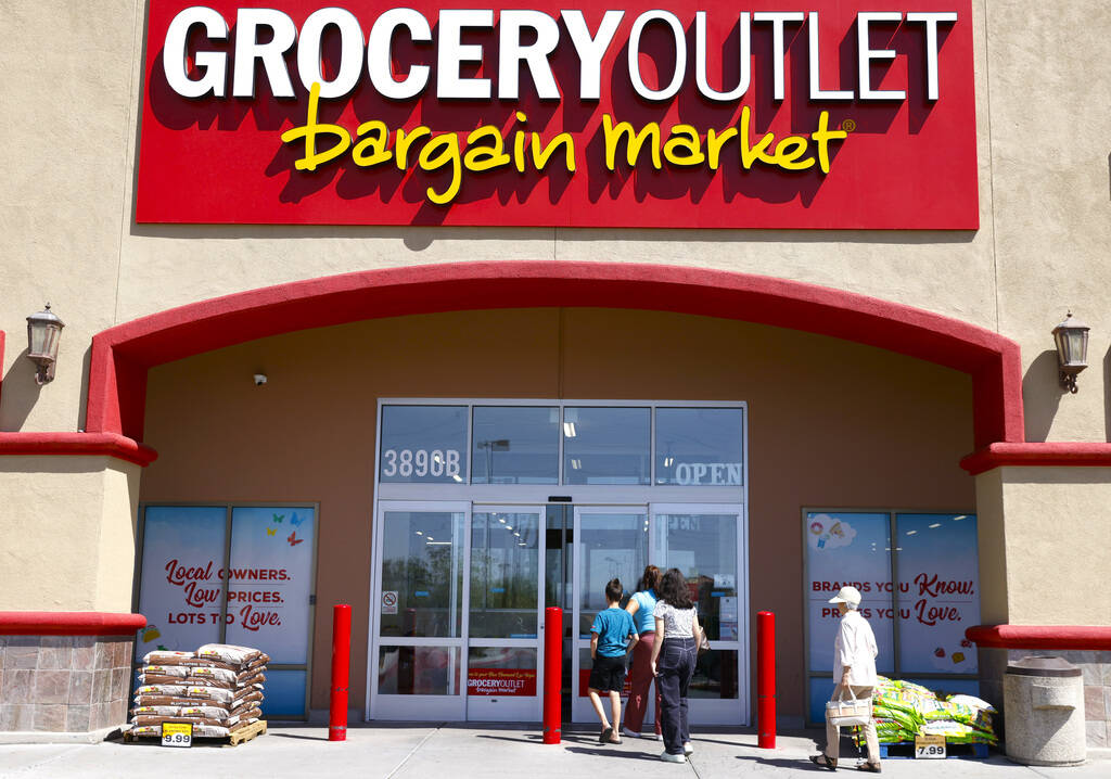 Shoppers enter Grocery Outlet Bargain Market, on Wednesday, June 19, 2024, in Las Vegas. (Bizua ...