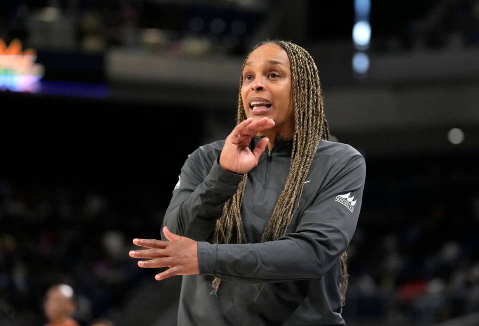 Chicago Sky head coach Teresa Weatherspoon appeals to a referee during a WNBA basketball game a ...