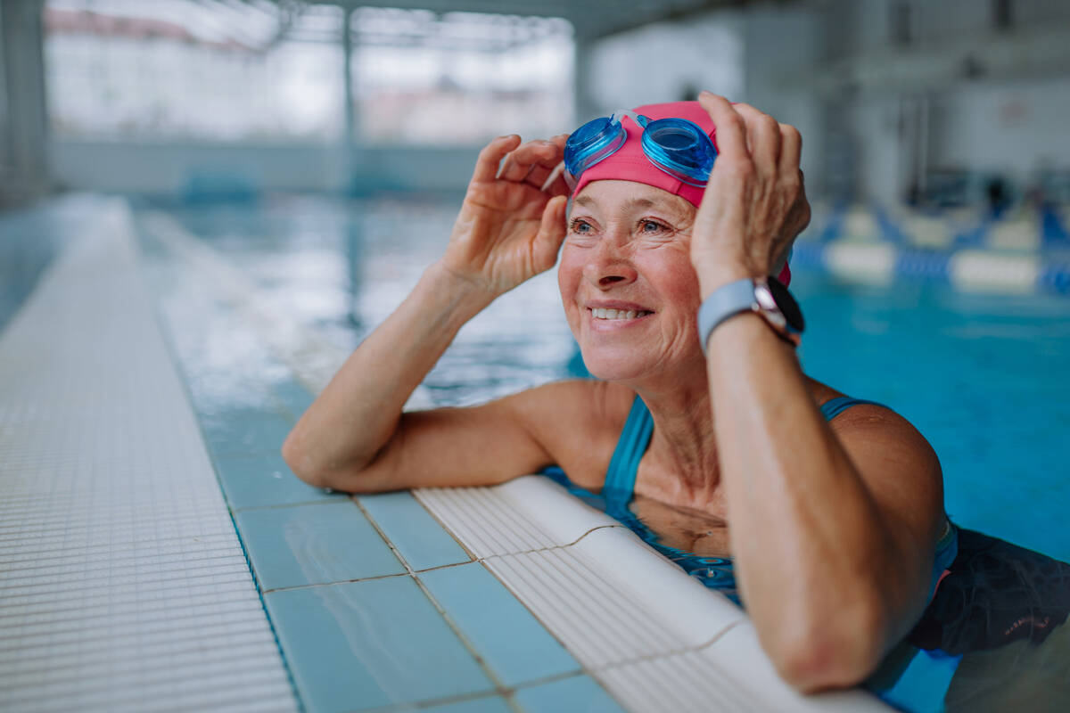 Swimming provides a low-impact workout for your heart, lungs and brain. (Getty Images)