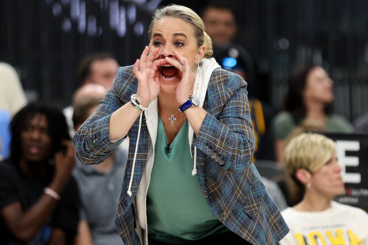 Las Vegas Aces head coach Becky Hammon shouts from the sideline during the second half of a WNB ...