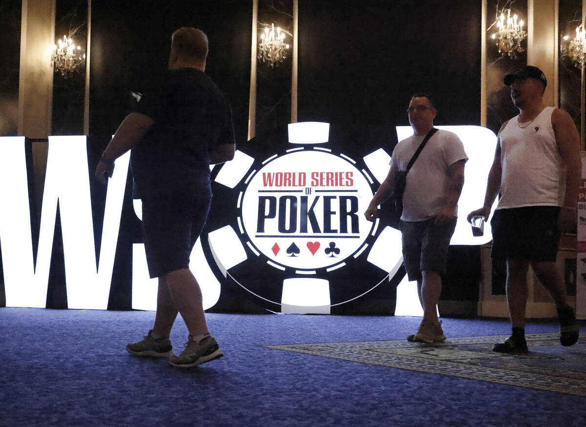 People arrive at Horseshoe hotel-casino during the first day of the World Series of Poker Main ...