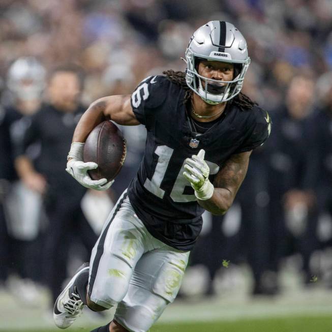 Raiders wide receiver Jakobi Meyers (16) makes a catch during the second half of an NFL game ag ...