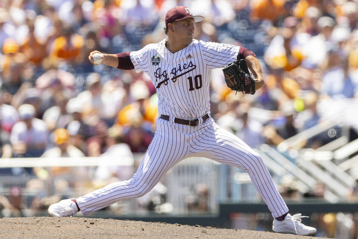 Texas A&M's Chris Cortez (10) pitches against Tennessee in the third inning of Game 2 of th ...