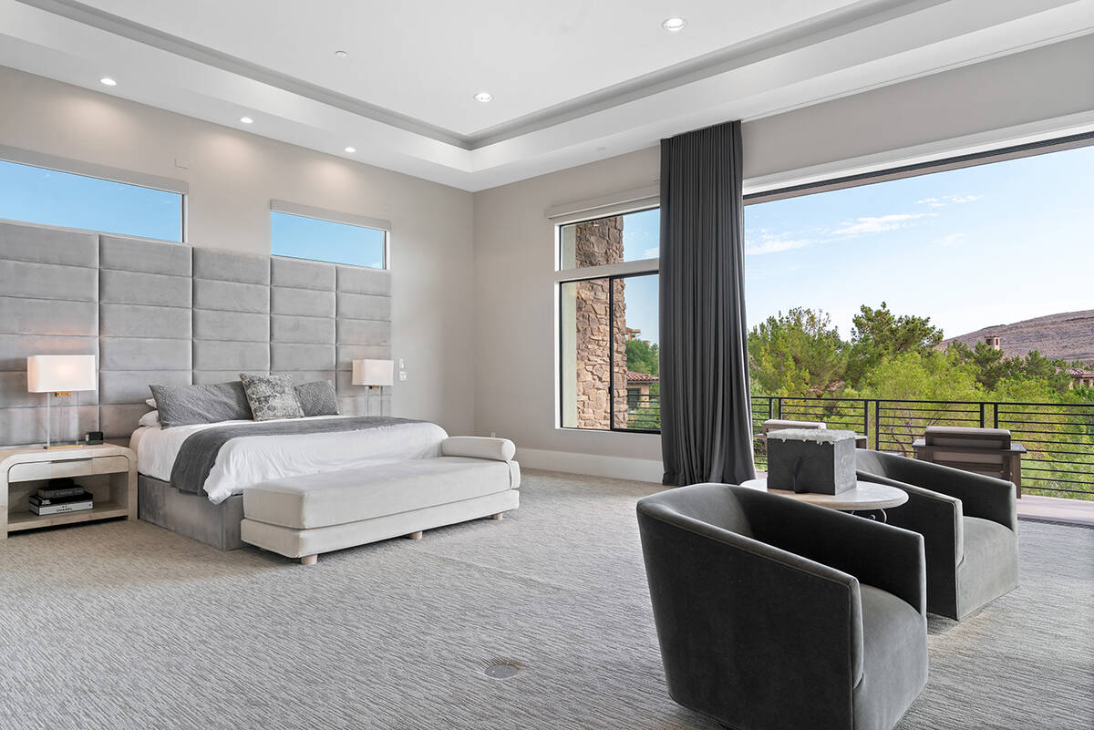 The master suite in Derek Carr’s estate. (Edgar Lara, DronePixel)