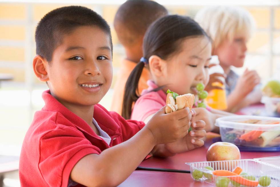 Be sure to include a variety of foods to keep your child interested in their meal. (Getty Images)