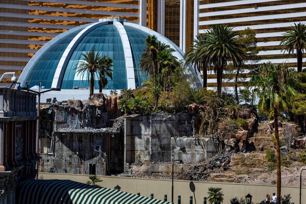 The volcano area is deconstructed as demolition continues at the Mirage on Thursday, Aug. 22, 2 ...