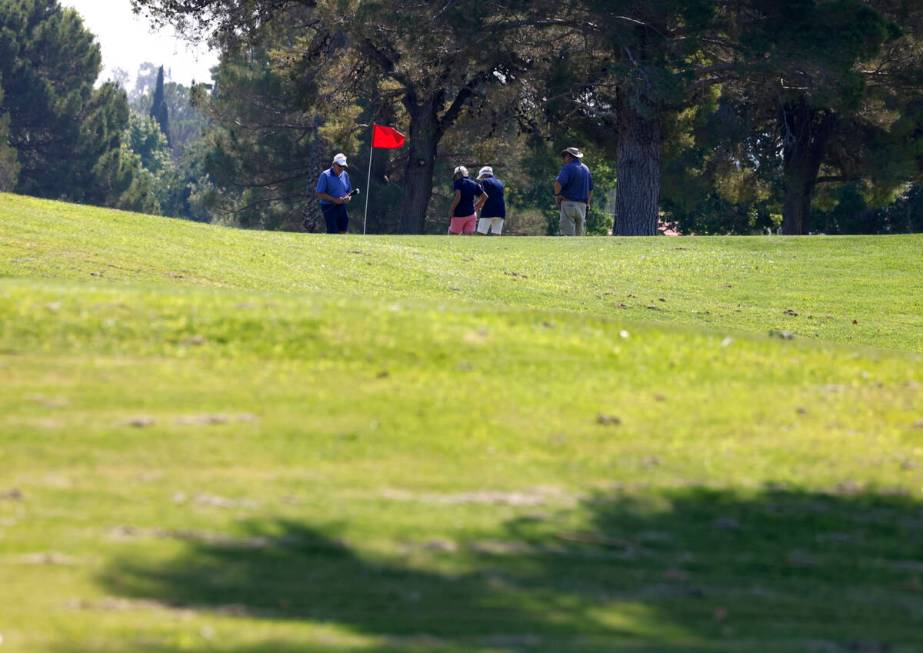 People play golf at Boulder City Golf Course, on Thursday, Sept. 5, 2024. (Bizuayehu Tesfaye/La ...