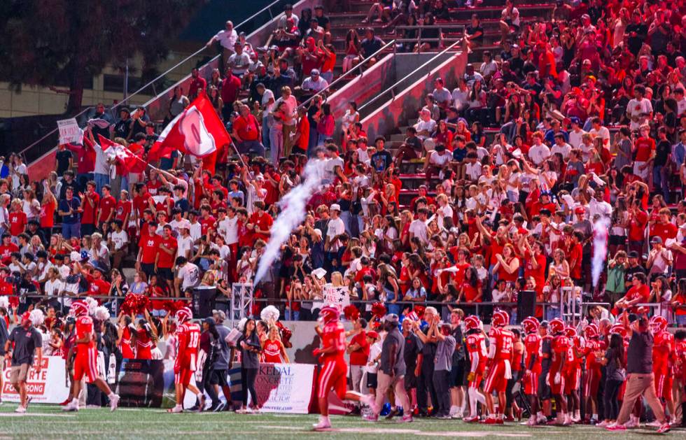 Mater Dei celebrates another score over Bishop Gorman during the second half of their high scho ...