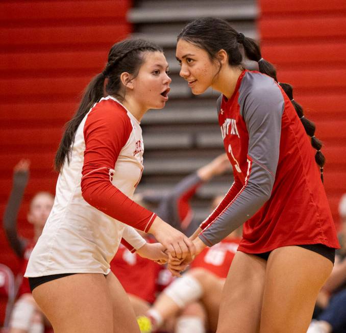 Arbor View junior Lauryn Brenner (11) talks to junior Tamara Unga (3) during the high school vo ...