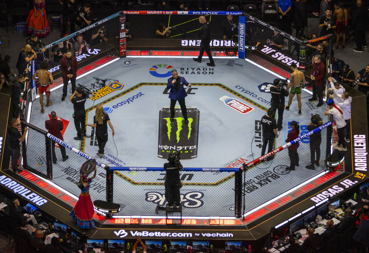 Bruce Buffer announces the first undercard fight during UFC 306: Riyadh Season Noche at the Sph ...