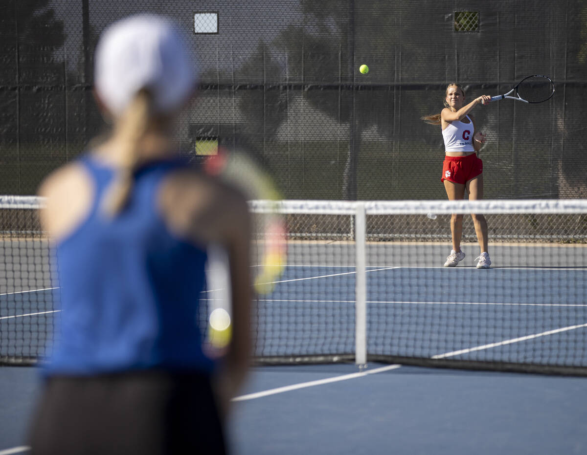 Coronado’s Georgiana “Gigi” Smart competes during the high school tennis m ...