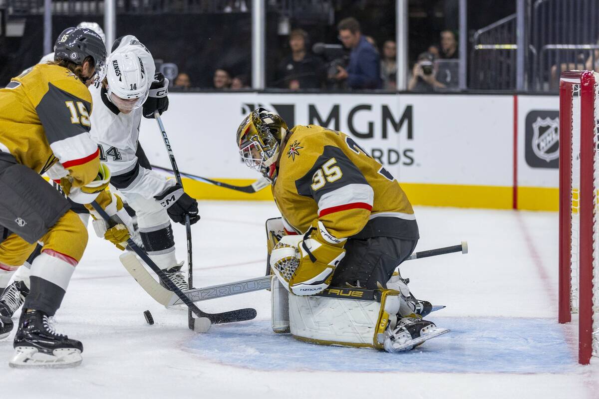 Golden Knights goaltender Ilya Samsonov (35) goaltender Ilya Samsonov (35) Ilya Samsonov defe ...