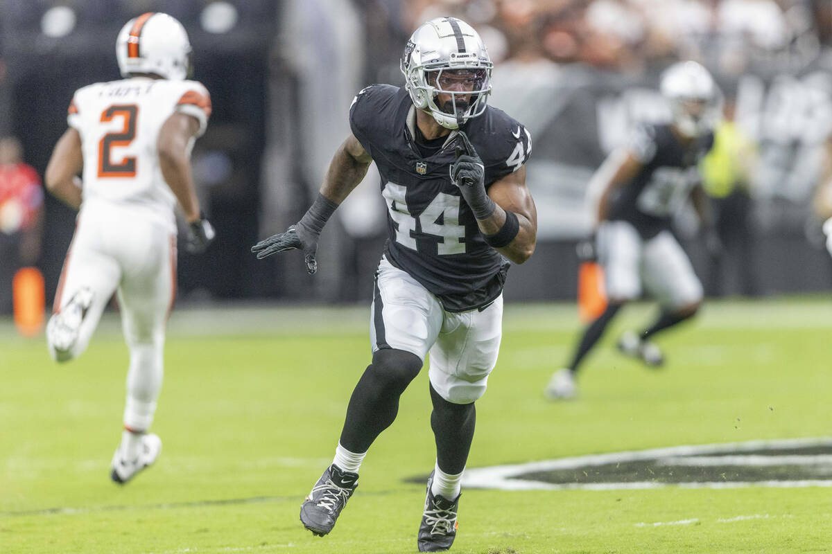 Raiders defensive end K'Lavon Chaisson (44) runs on the field to defend during the first half o ...