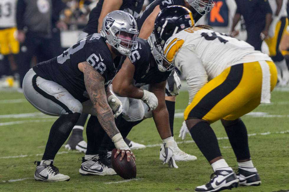 Raiders center Andre James (68) gets set against Pittsburgh Steelers defensive tackle Larry Ogu ...