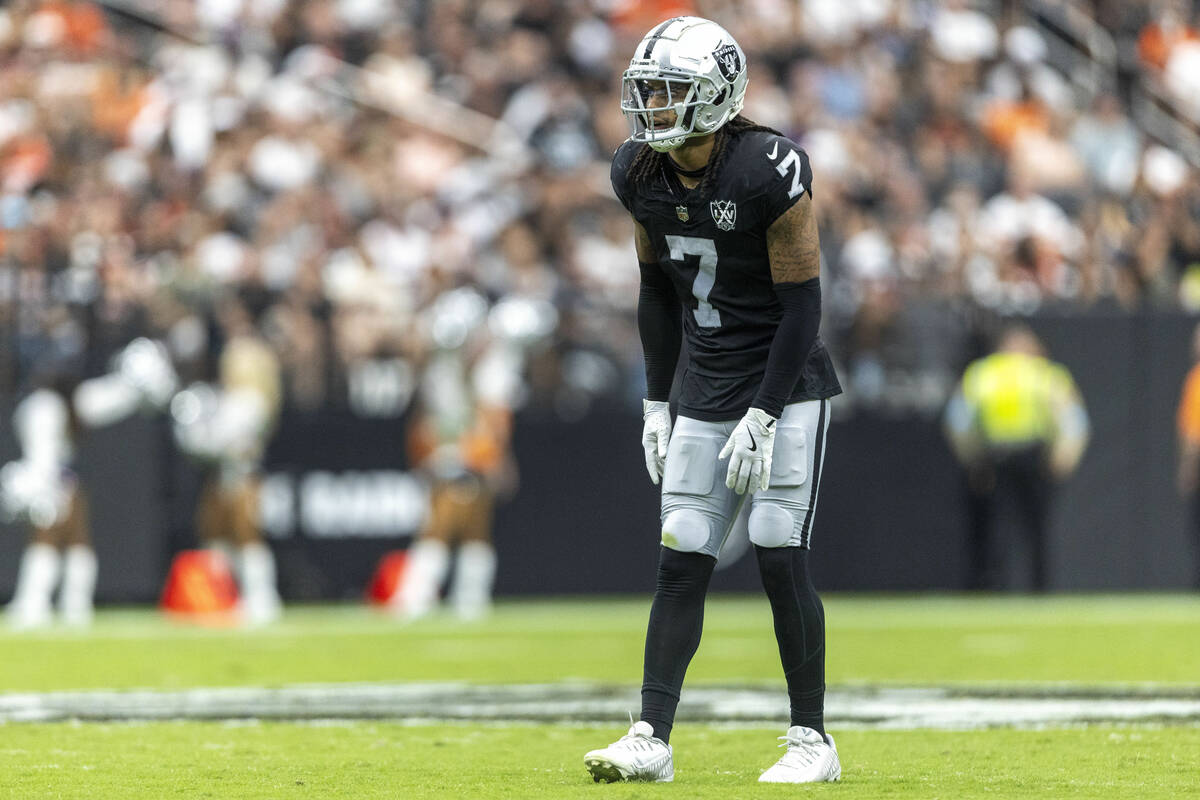 Raiders safety Tre'von Moehrig (7) prepares to defend during the first half of an NFL game agai ...