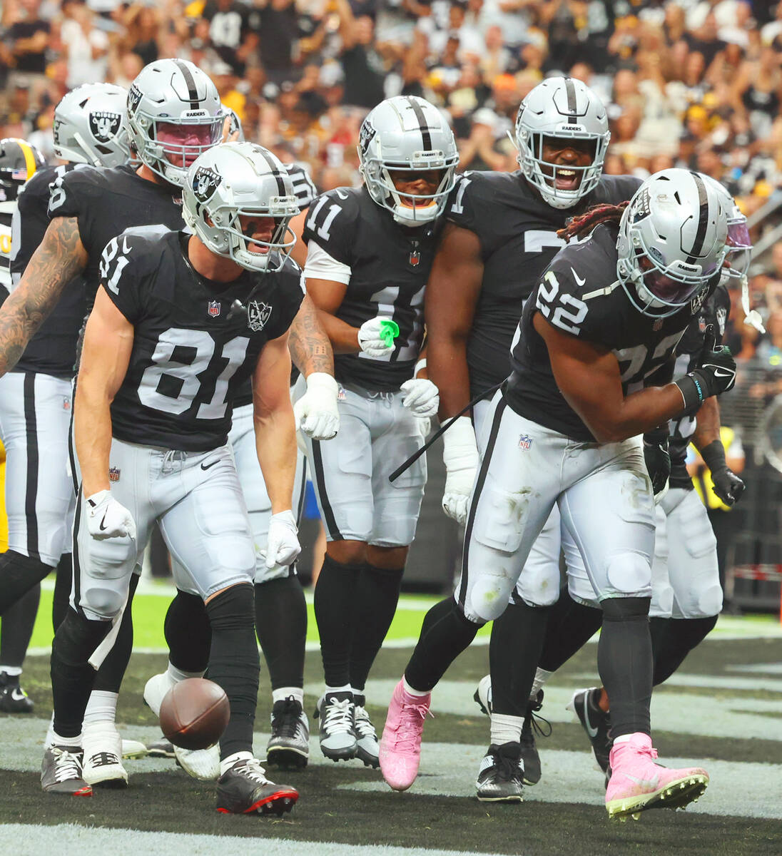 Raiders running back Alexander Mattison (22) celebrates his touchdown during the first half of ...