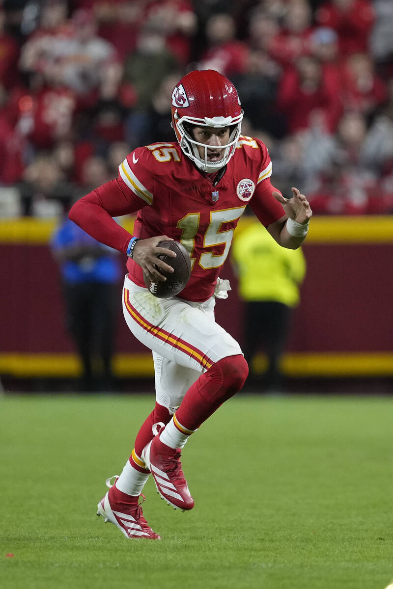 Kansas City Chiefs quarterback Patrick Mahomes runs against the New Orleans Saints during an NF ...