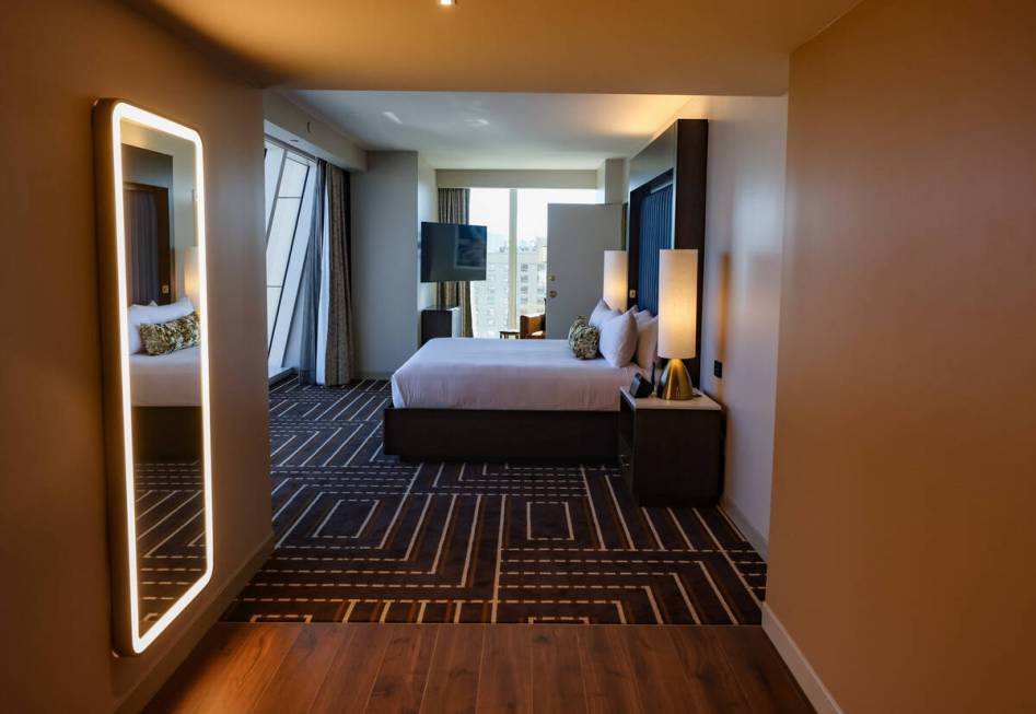 A premium single king room that can connect with other rooms at Circa in Las Veg ...