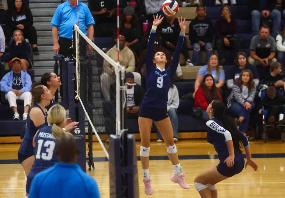 Centennial setter Mae Stoddard (9) sets the ball during a Class 5A Southern Region quarterfinal ...