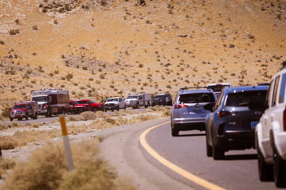 Travelers drive on I-15 south of Baker, Calif. on Saturday, July 27, 2024. (Chase Stevens/Las V ...