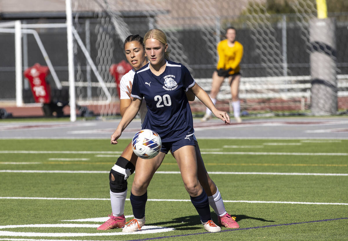 Centennial forward Skyley Mecham (20) controls the ball during the 4A girls soccer state title ...