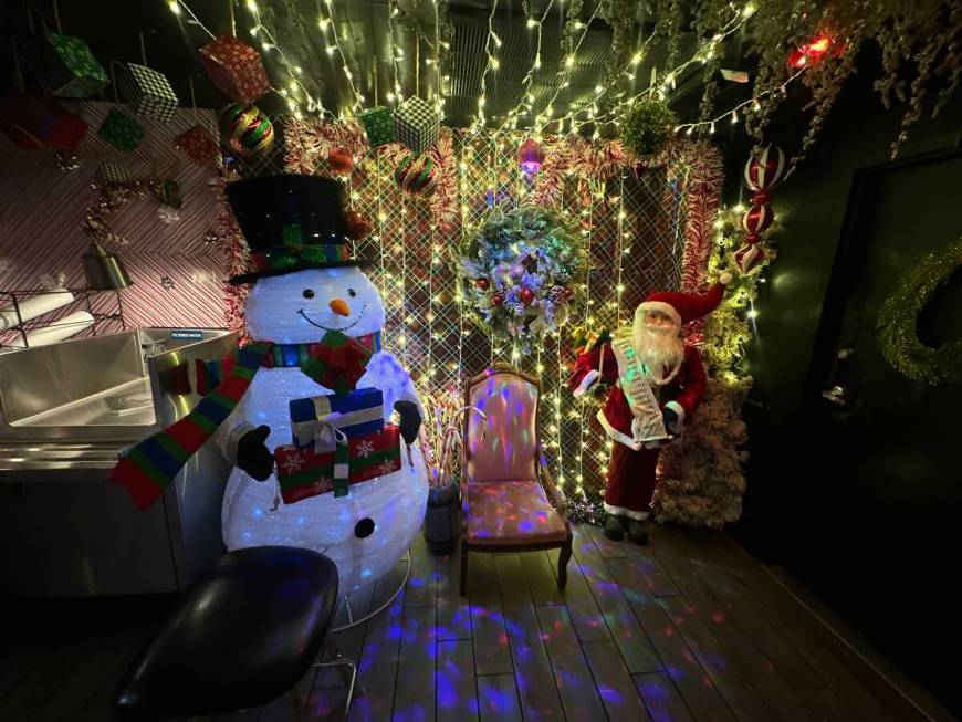 Sand Dollar Lounge's Miracle on Spring Mountain holiday display is shown on Wednesday, Nov. 20, ...