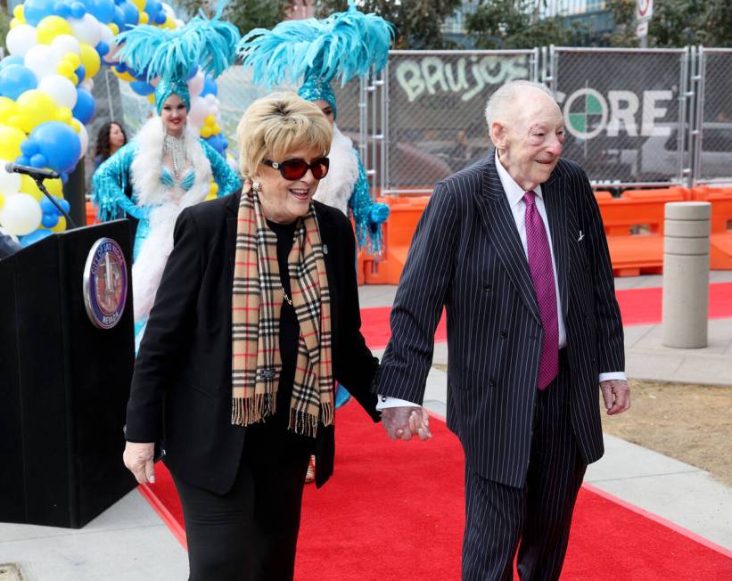 Las Vegas Mayor Carolyn Goodman former Mayor Oscar Goodman arrive for an unveiling ceremony for ...